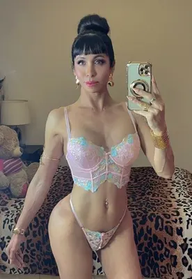Julieta Love – Travestis Buenos Aires
