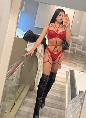 Agostina Reales – Travestis Buenos Aires
